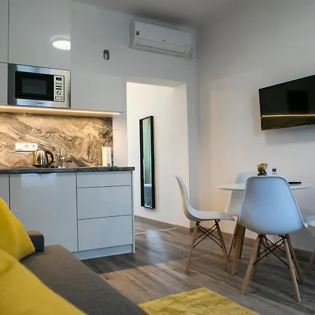 Marusius Apartmanhaz Mako Exterior photo